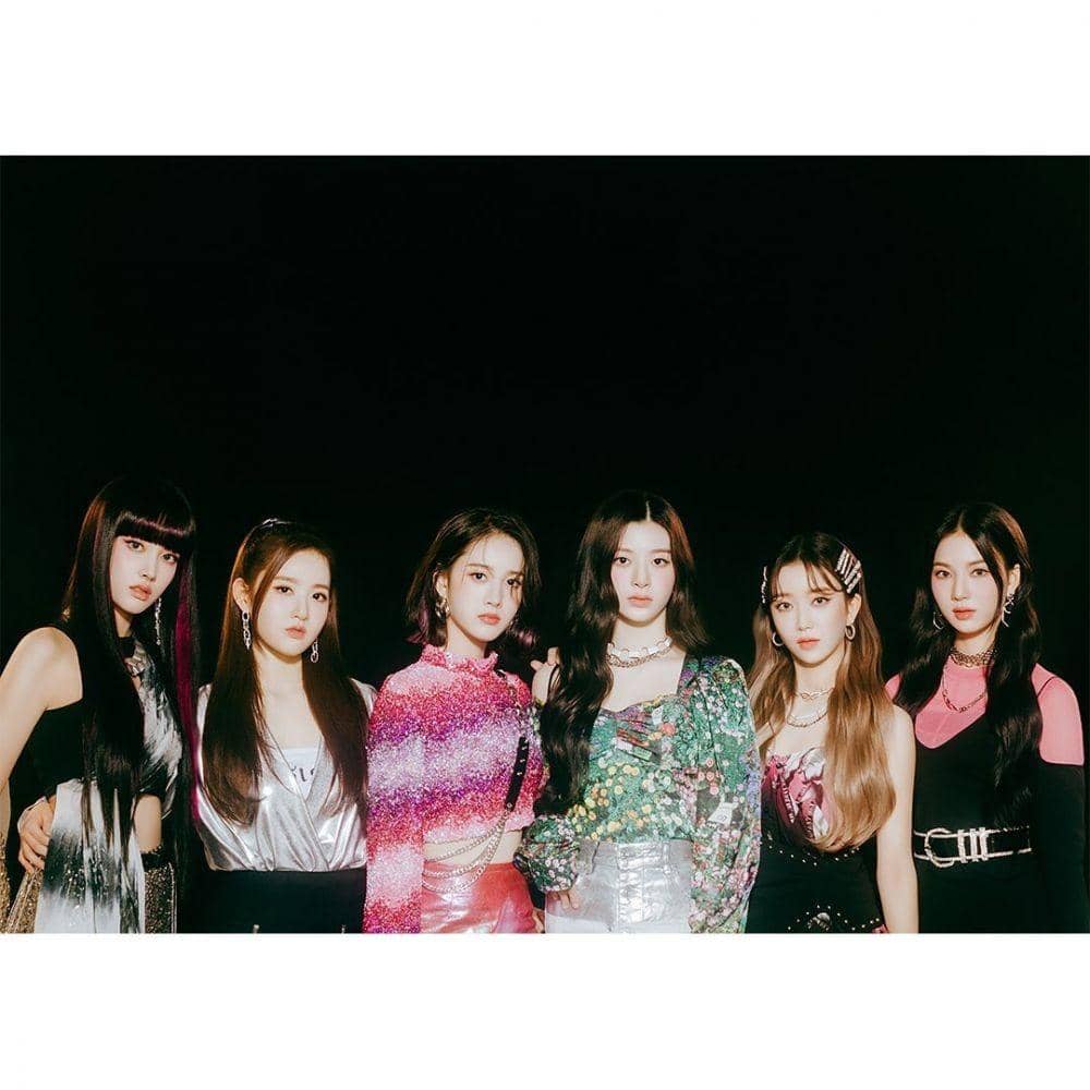 STAYC (instagram.com/stayc_highup)