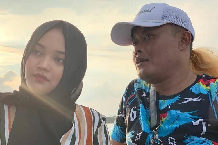 Instagram.com/putridelinaa