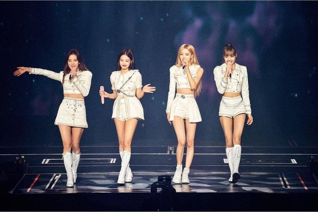 Instagram.com/blackpinkofficial