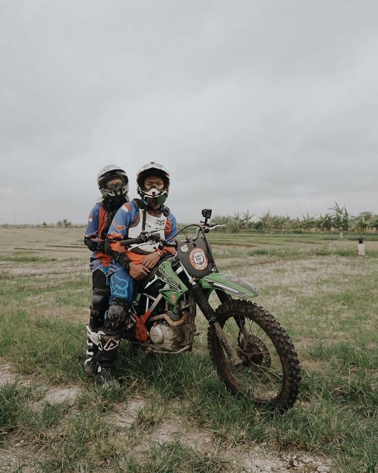 Instagram.com/azriel_hermansyah