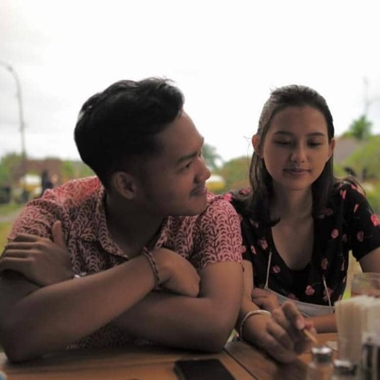 Instagram.com/sarahmenzel_azrielfans