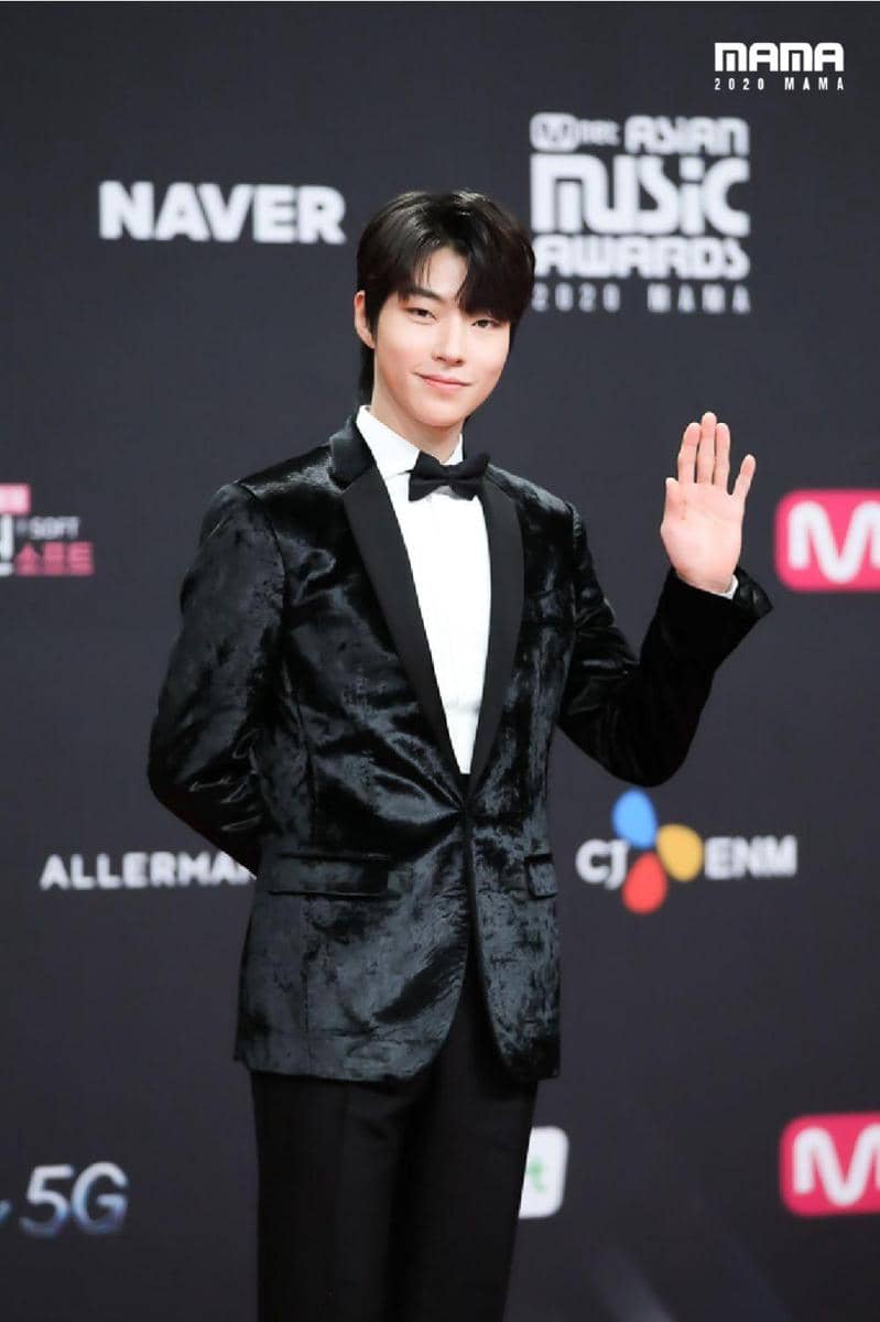 Twitter.com/MnetMAMA