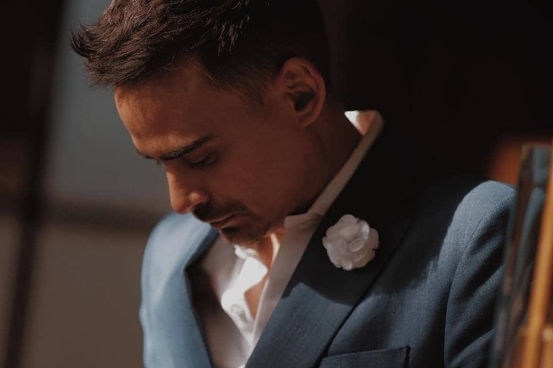 Instagram.com/ashrafsinclair