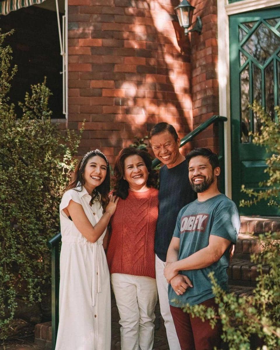 Instagram.com/achasinaga