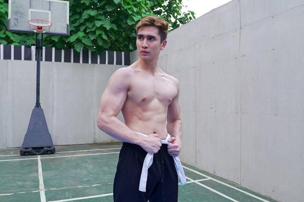 instagram.com/bramastavrl