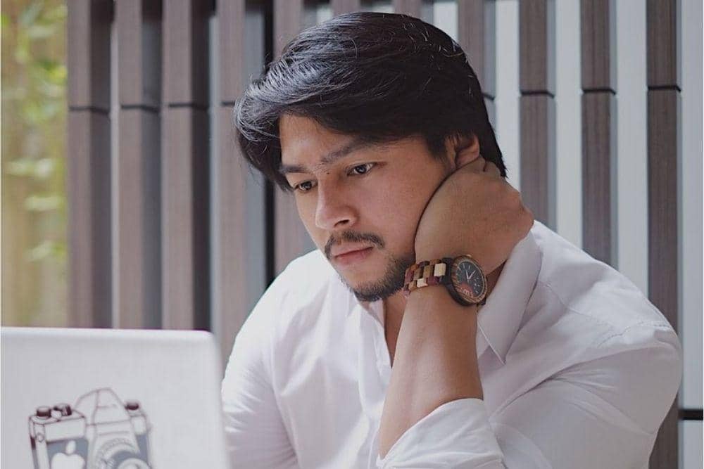 instagram.com/devamahenra