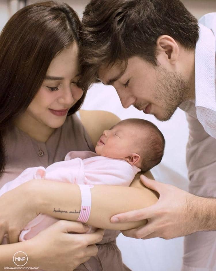 Instagram.com/aurakasih