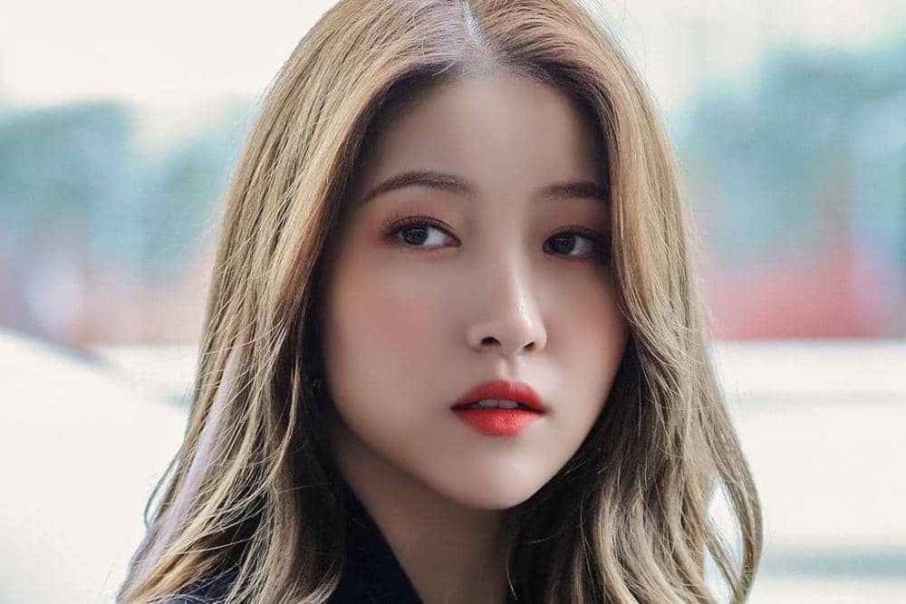 www.instagram.com/@sowon.gfriends