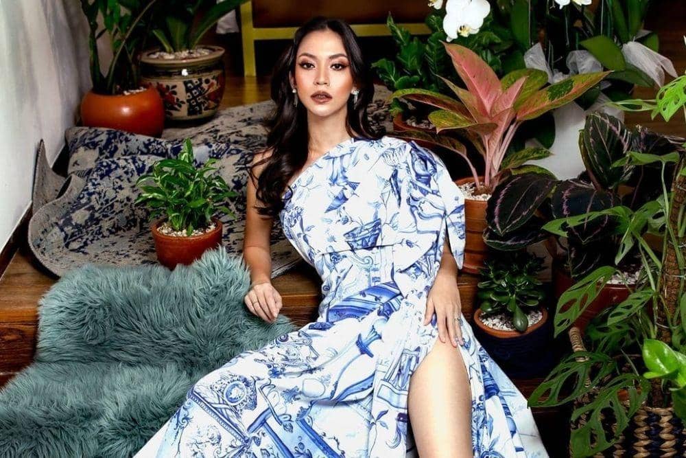 instagram.com/karinadila8921