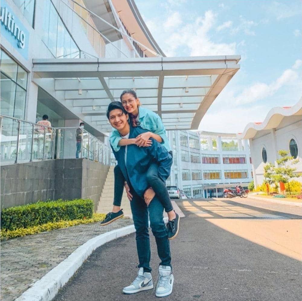 Instagram.com/zoeabbasjackson