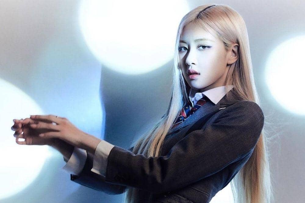 instagram.com/roses_are_rosie