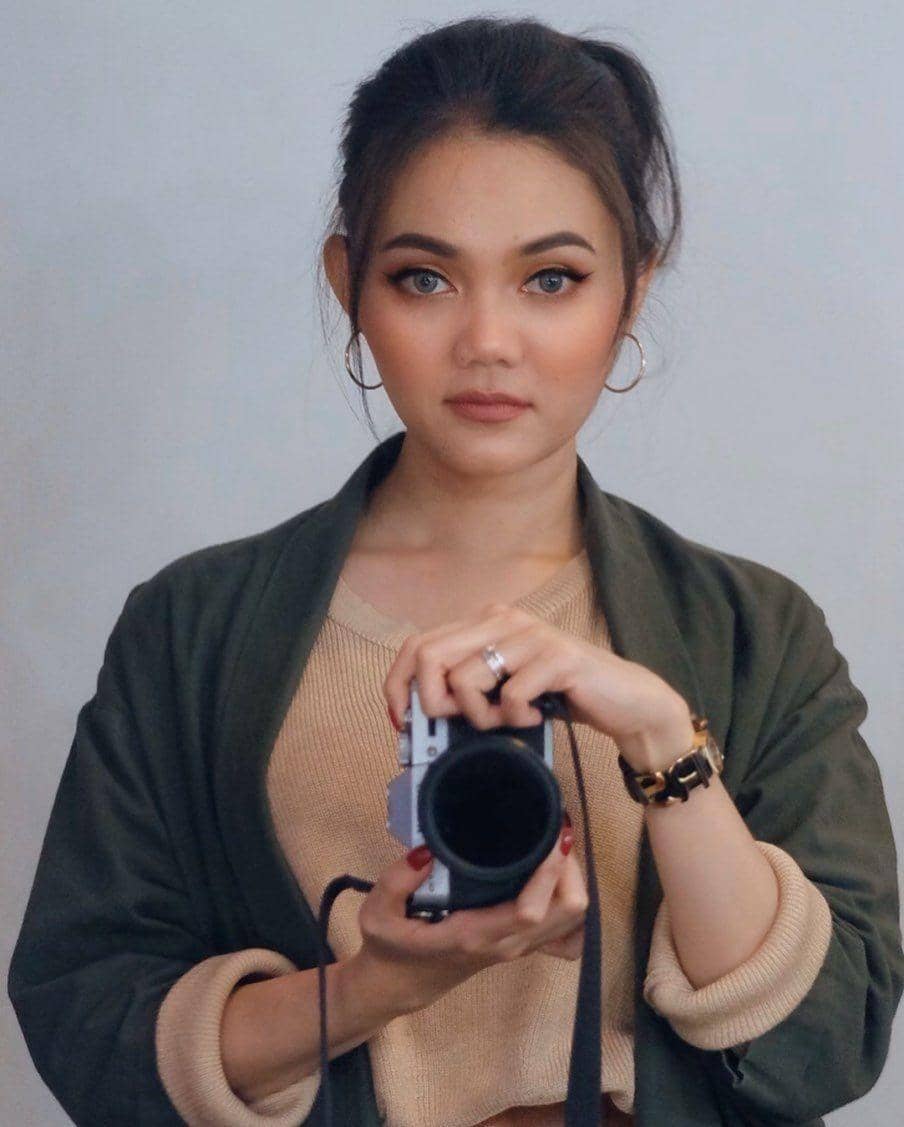 Instagram.com/rinanose16