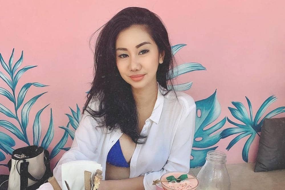 Instagram.com/chikakinsky19