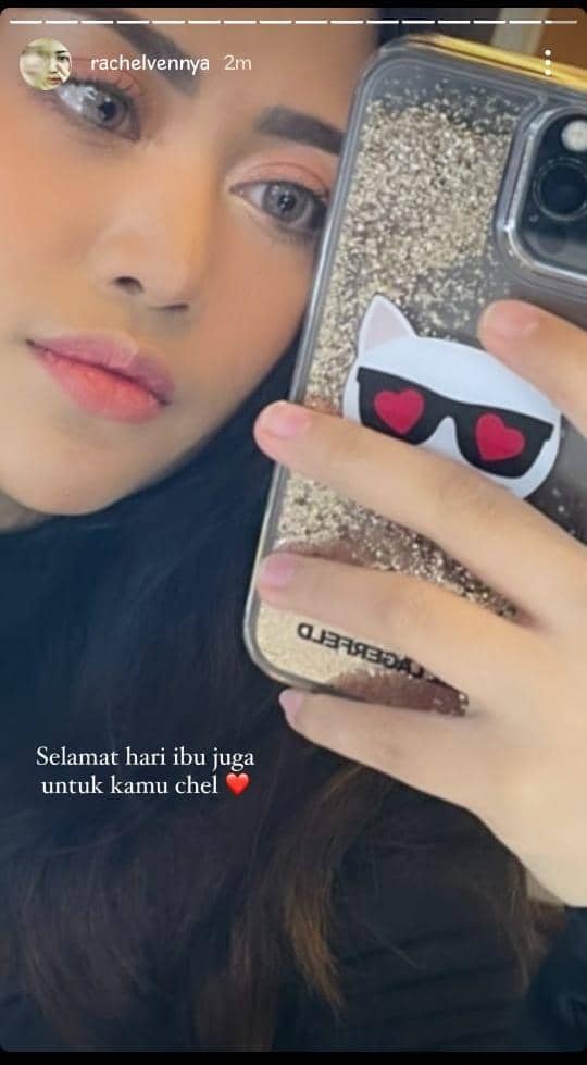 Instagram.com/RachelVennya