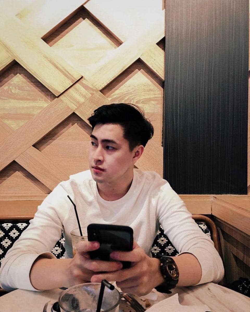 instagram.com/christomci6