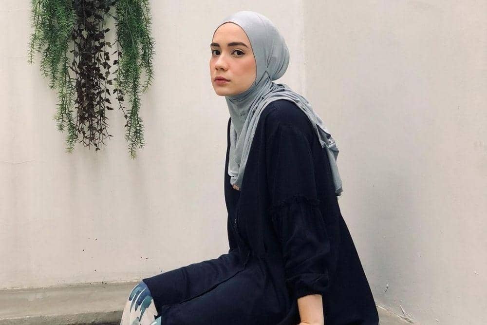 instagram.com/putriannesaloka