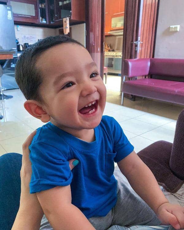 instagram.com/putriannesaloka