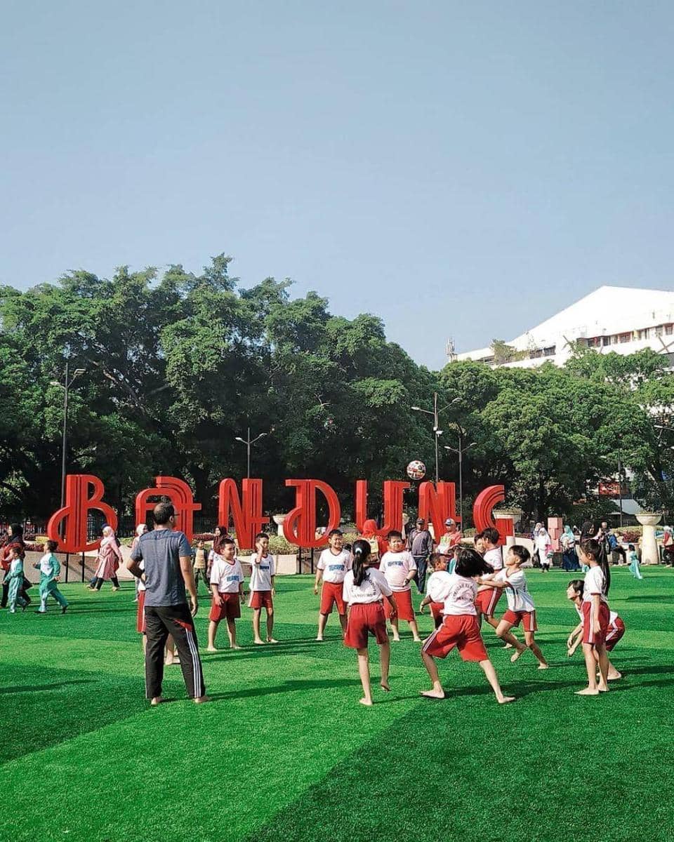 instagram.com/vadelfriza