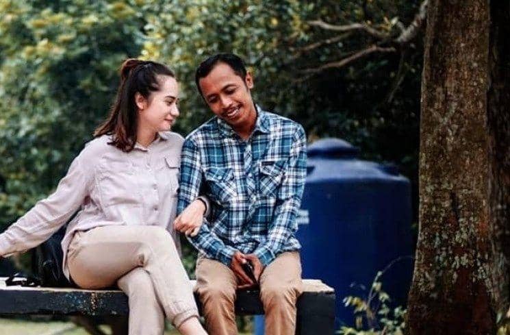 Instagram.com/furrysetya