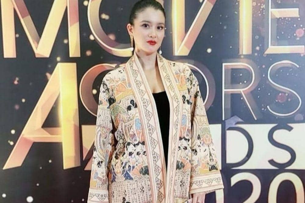 instagram.com/marcella.zalianty