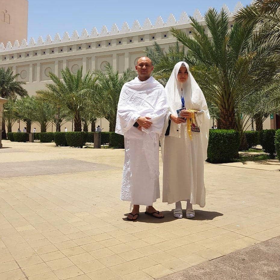 Instagram.com/anandamikola27