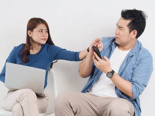 Freepik.com/littlestar19