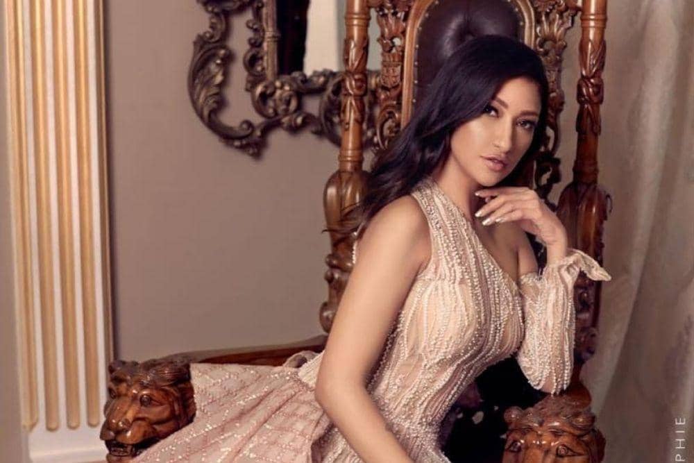 instagram.com/raazharita