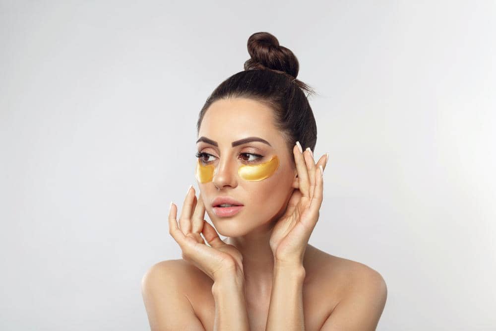 Shutterstock/verona studio