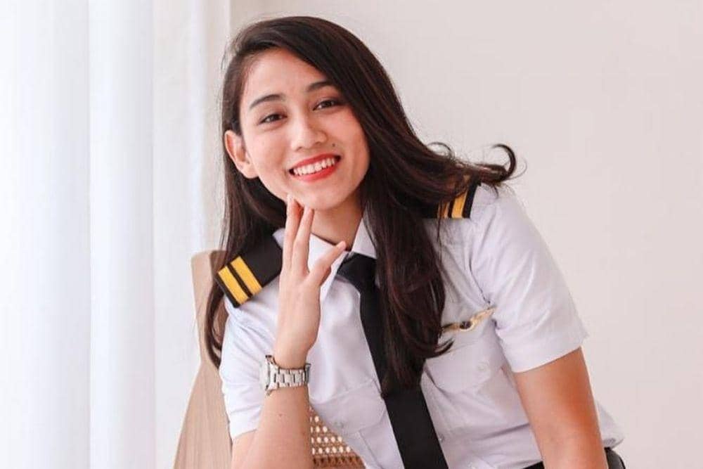 instagram.com/athirafarina