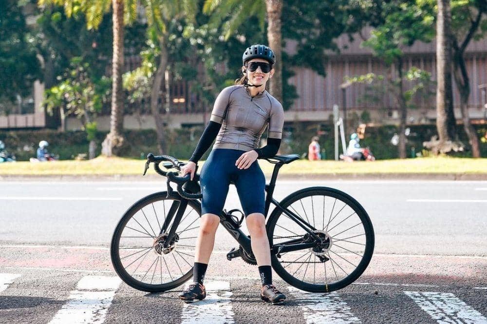 instagram.com/athirafarina