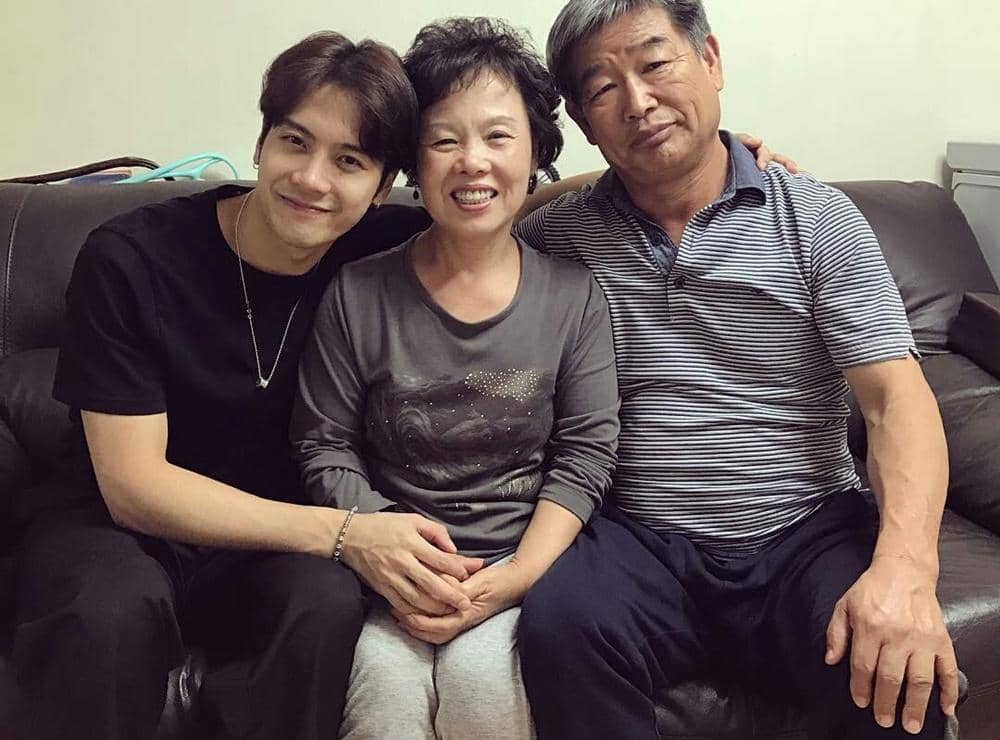 Twitter.com/jacksonwdaily