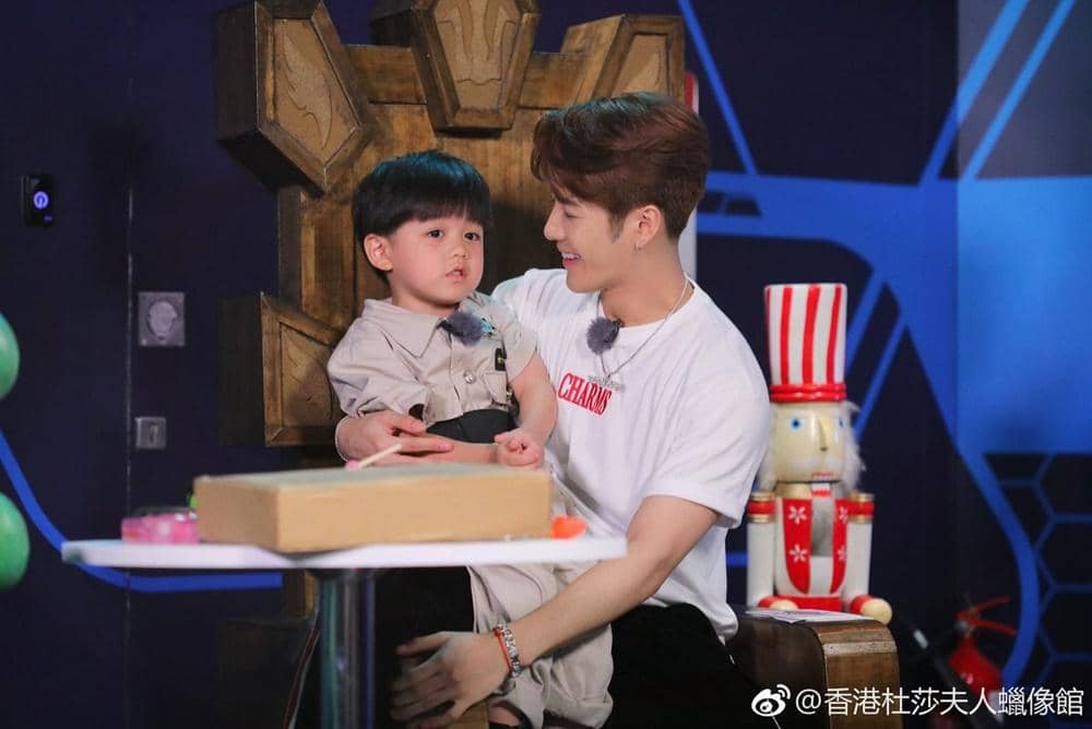 Twitter.com/jacksonwglobal