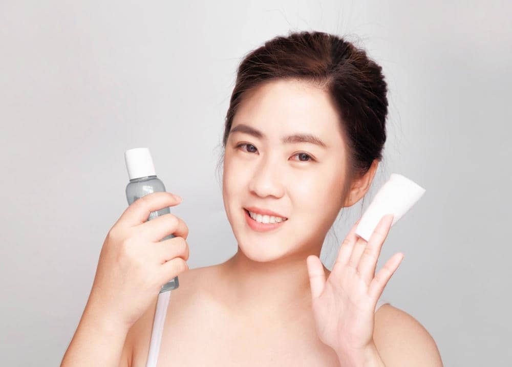 Shutterstock/ANN PATCHANAN