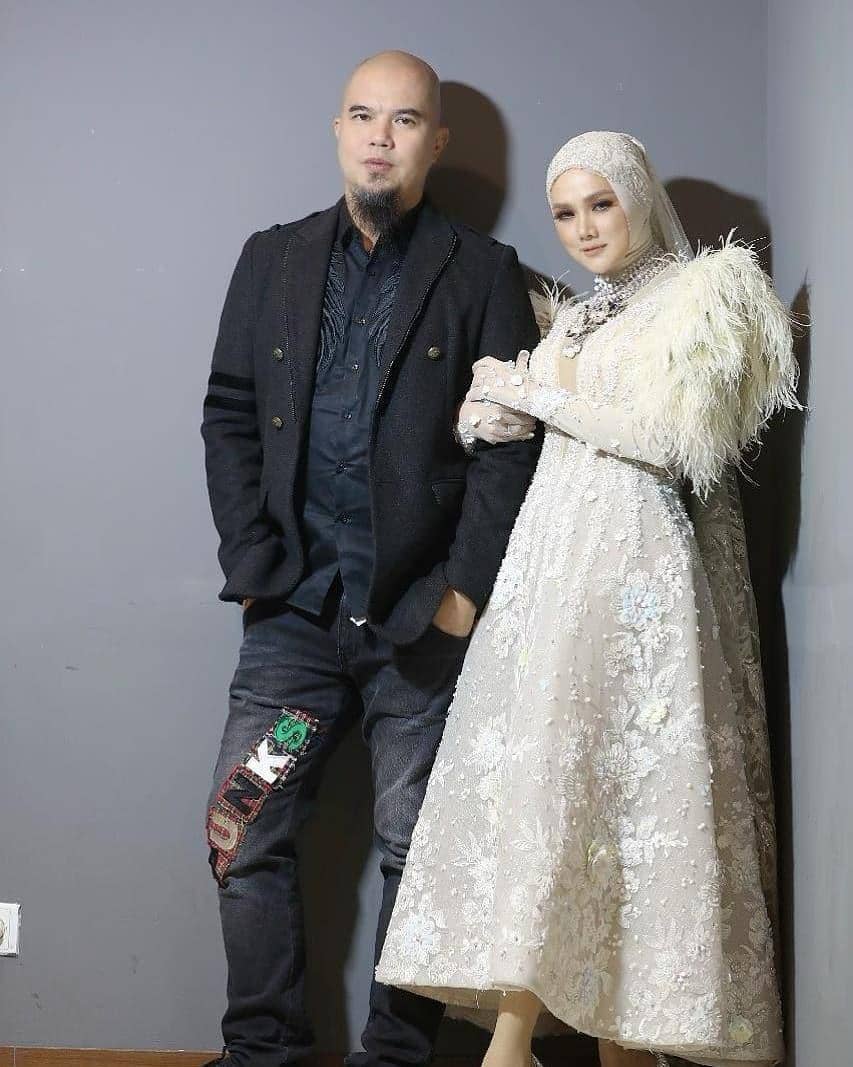 instagram.com/mulanjameela1