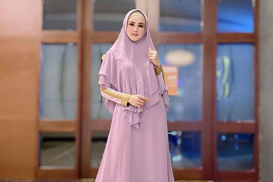 instagram.com/mulanjameela1