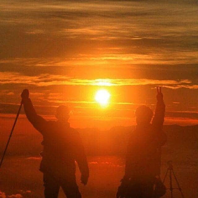 instagram.com/_botol_kecap_