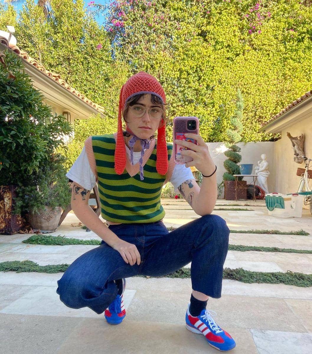 instagram.com/ellaemhoff