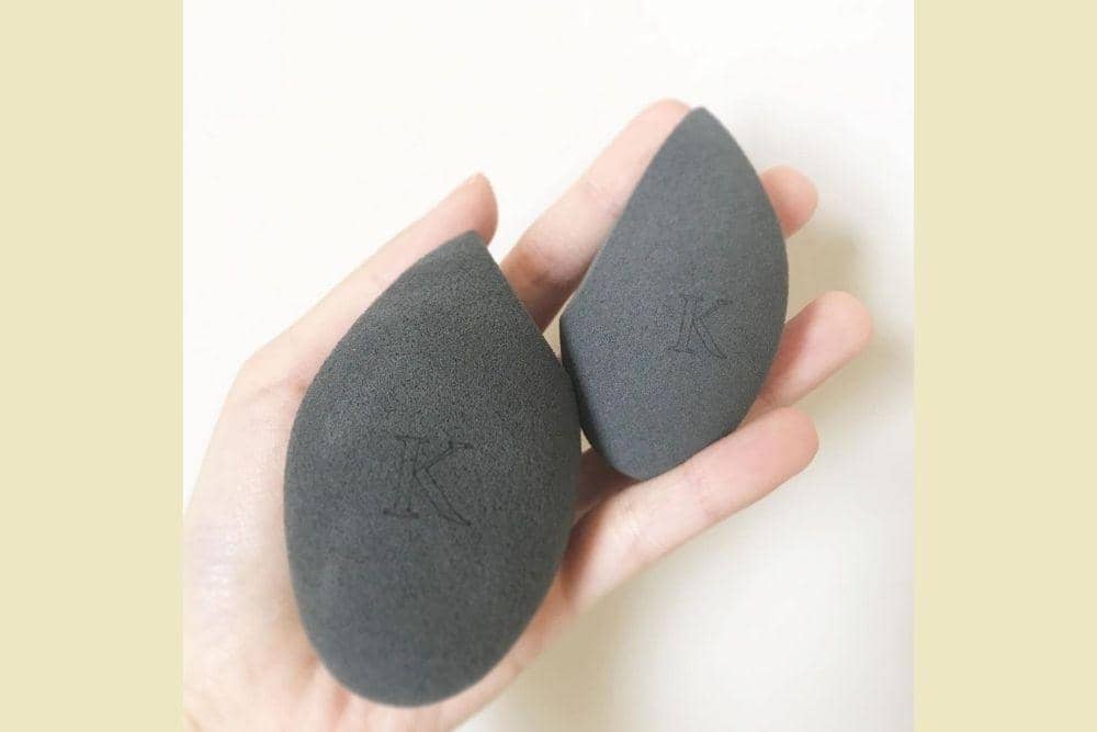 instagram.com/kariscosmetics