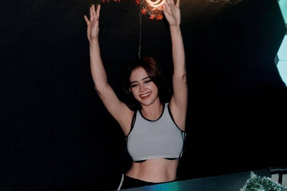 instagram.com/dj.joana