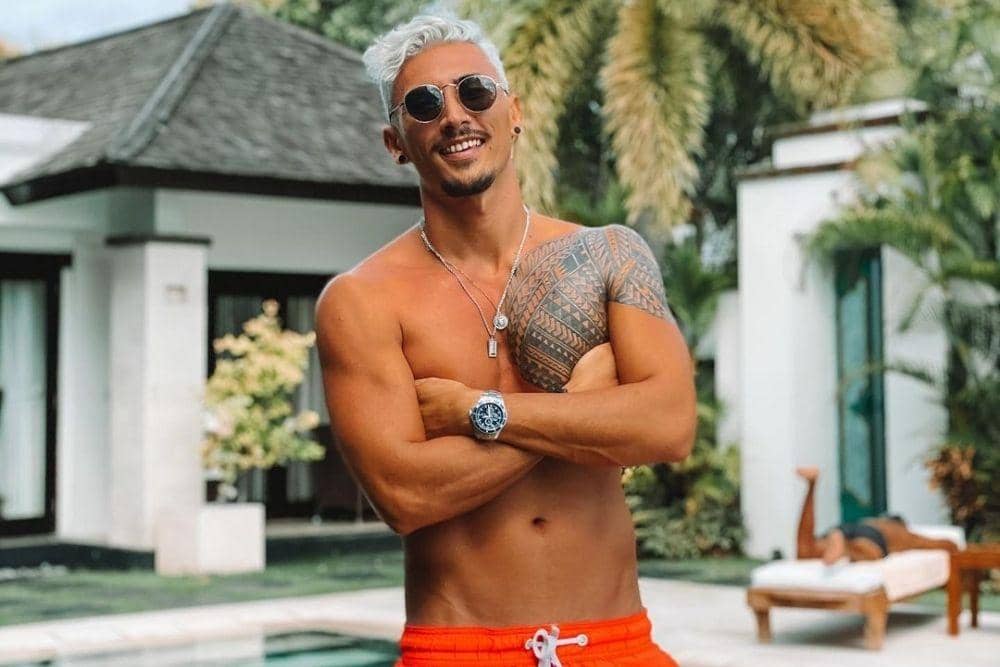 instagram.com/v.andrianto