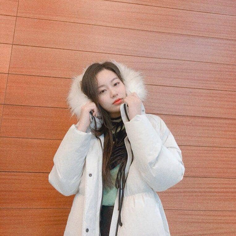 instagram.com/youna_1997