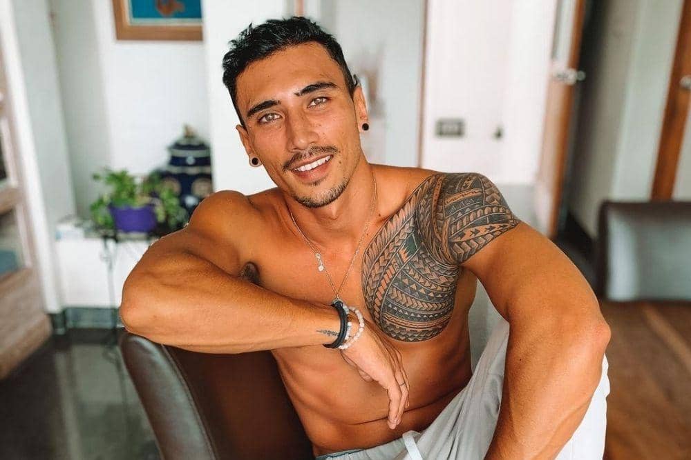 instagram.com/v.andrianto