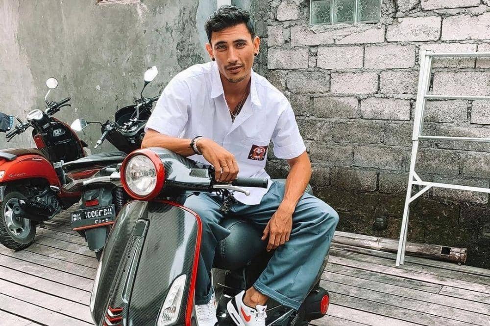 instagram.com/v.andrianto