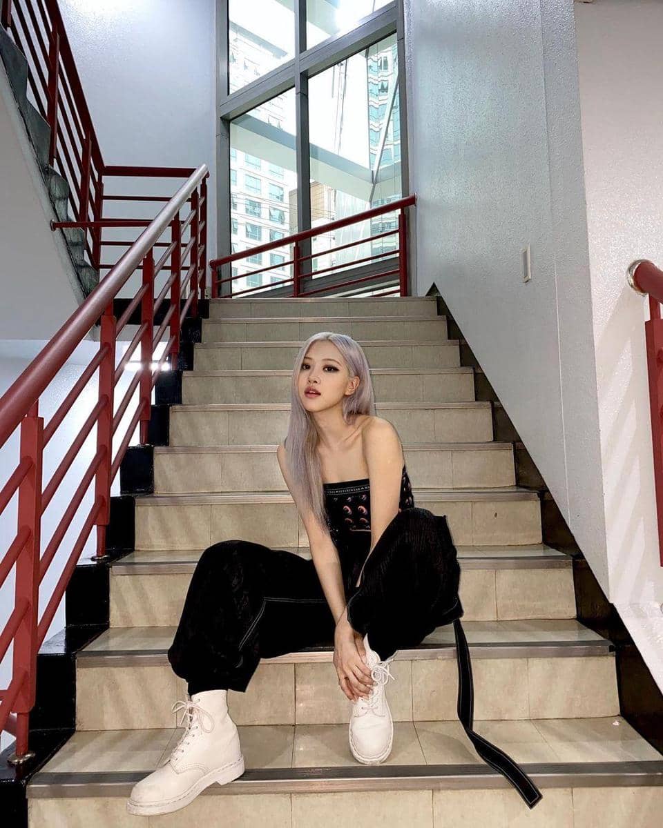 instagram.com/roses_are_rosie