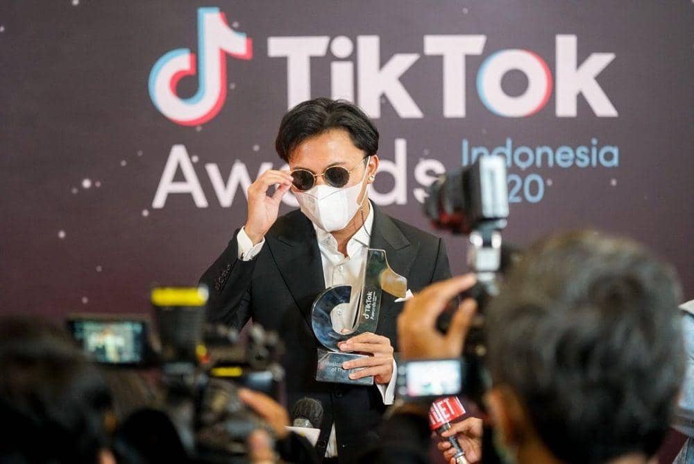 Instagram.com/Rizkyfbian