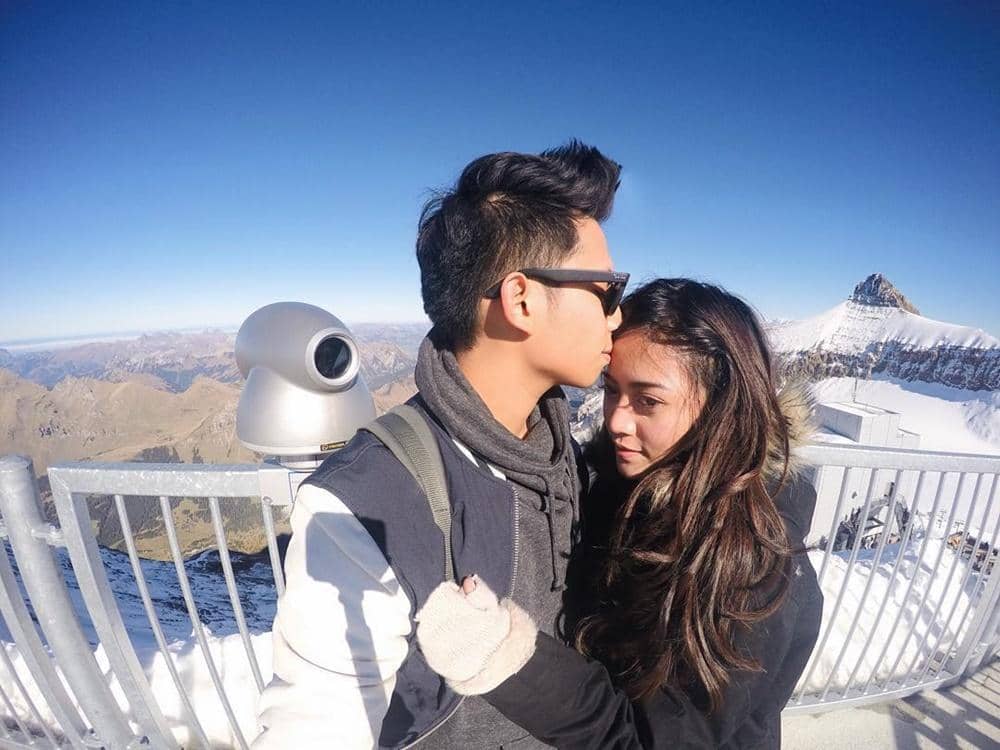 instagram.com/rachelvennya