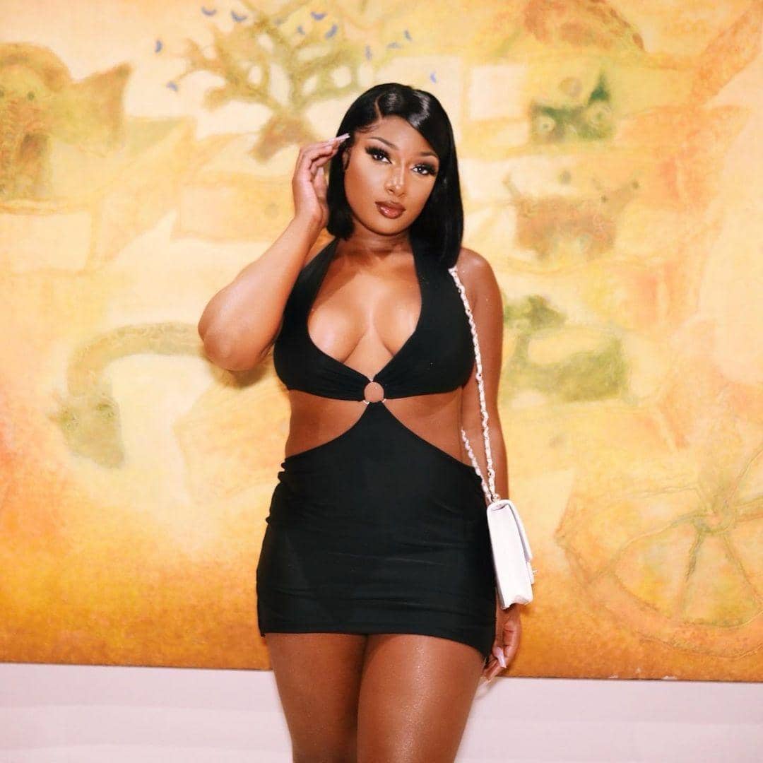 instagram.com/theestallion