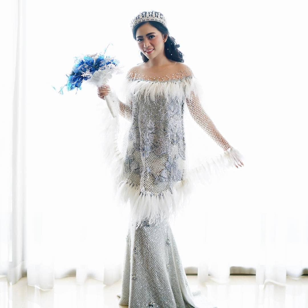 instagram.com/rachelvennya