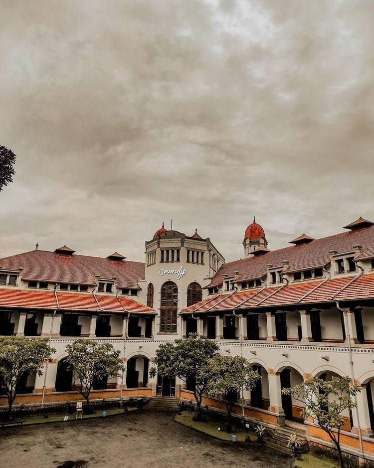 instagram.com/ nuruljuandini