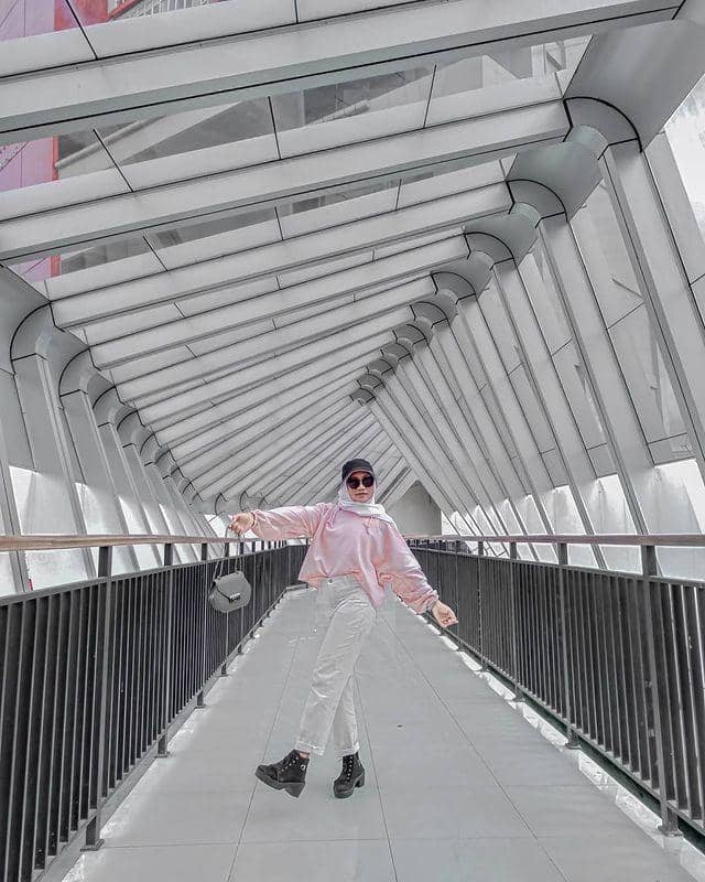 instagram.com/ dyahayu__